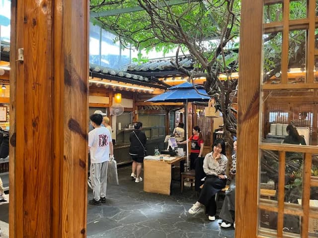 Tosokchon Samgyetang