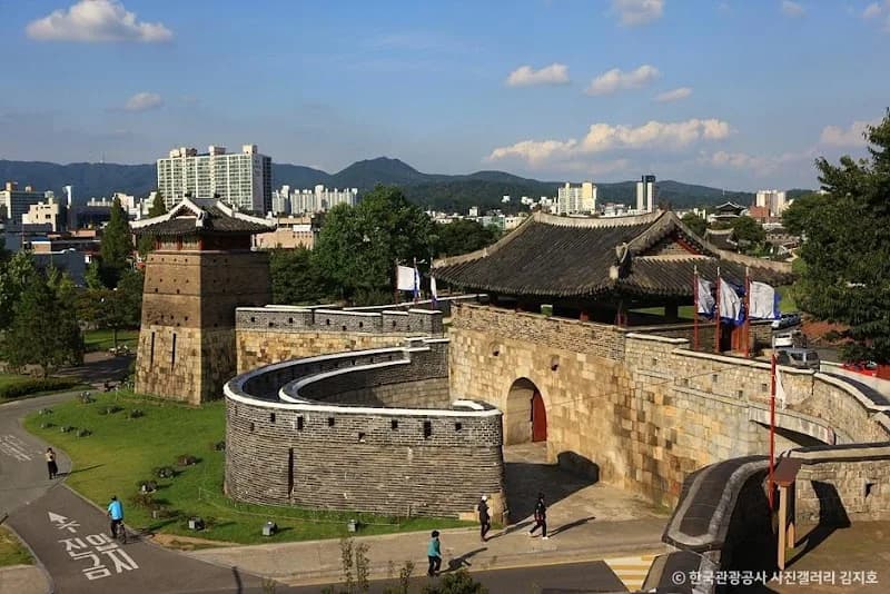 Suwon Day Trip: A Journey to the Hwaseong Fortress UNESCO Site